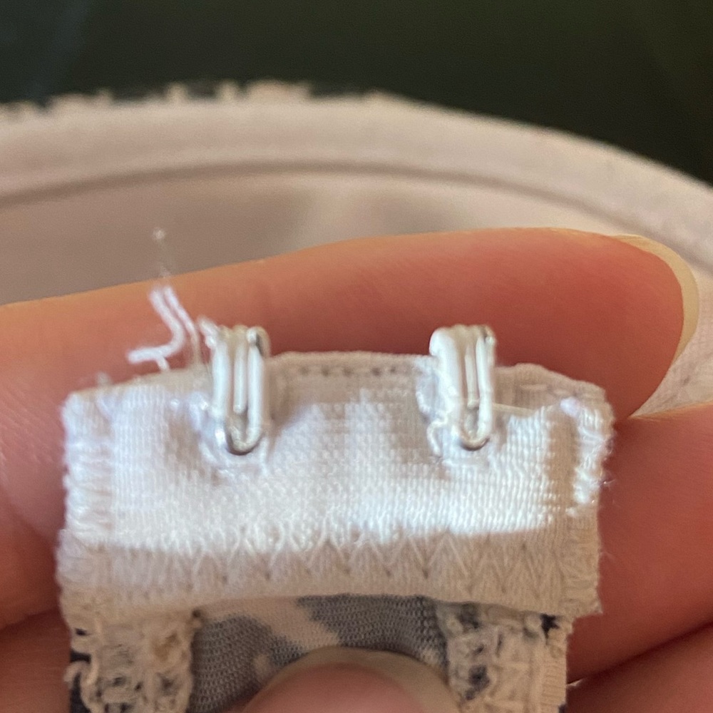Bra - Picture 3 of 5